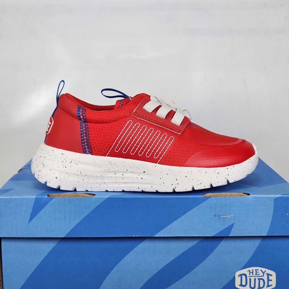 Hey Dude Sirocco Play Y Varsity Kids Size J2 Varsity Red Slip On Sneakers